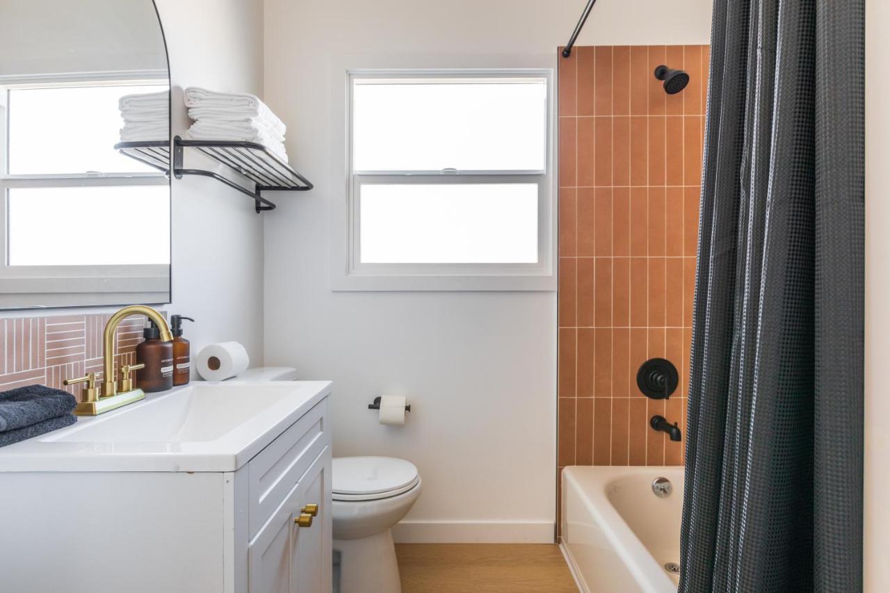 Cozy Sunny Brand-New Apt 1 Block From The Beach Long Beach Bagian luar foto