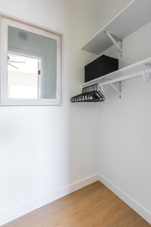 Cozy Sunny Brand-New Apt 1 Block From The Beach Long Beach Bagian luar foto