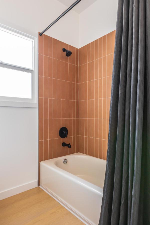 Cozy Sunny Brand-New Apt 1 Block From The Beach Long Beach Bagian luar foto